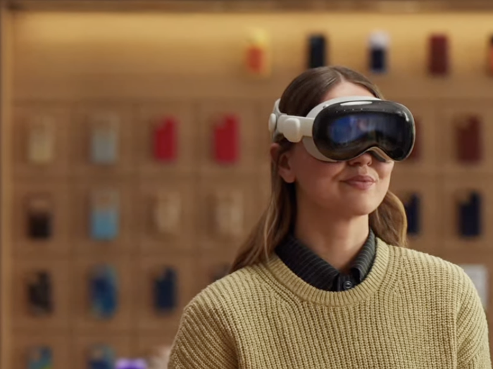 Apple Vision Pro: A Paradigm-Shifting Virtual Reality Headset? | by ...