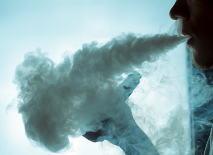 Smoke Cessation Hypnosis as a Path to Liberation by Holistico Mar