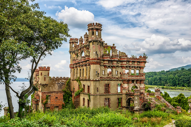 Best Fun And Amazing Things To Do In Cold Spring, NY by