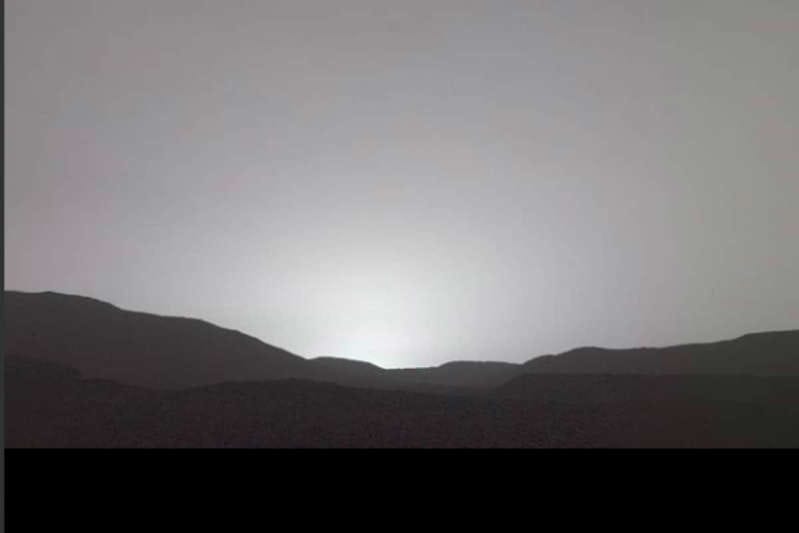 What does a Sunset Look Like on Mars? NASA has a Breathtaking Photo
