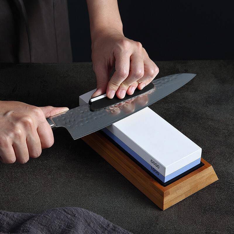 How to Sharpen Knives with Whetstone by Helenon Medium