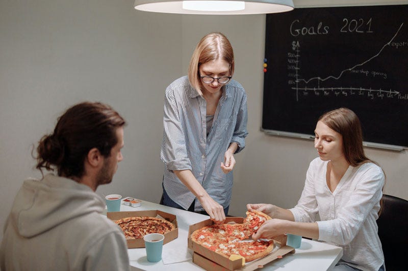 Pizza parlor owner throws pizza party to improve employee morale by