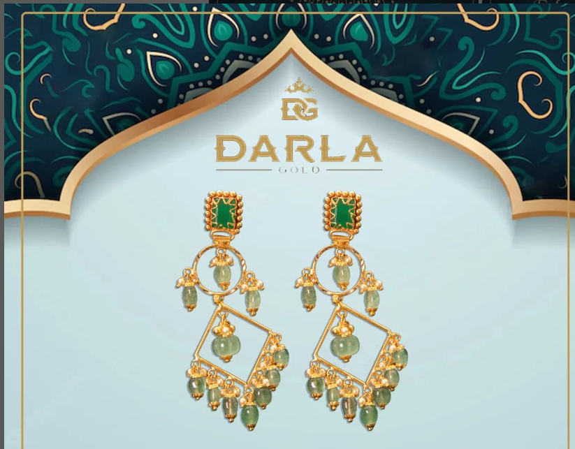 Golden Enchantment: Darla’s Captivating Jewelry/Jewellery Store 