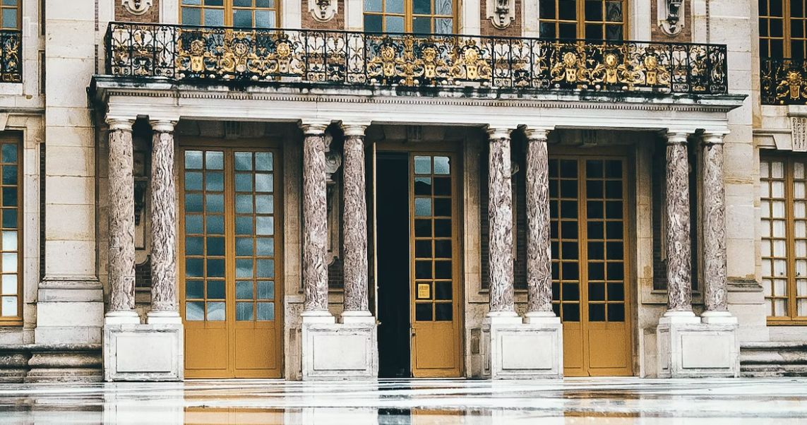 How French Emperor Napoleon Baonaparte Was Afraid Of Open Doors by