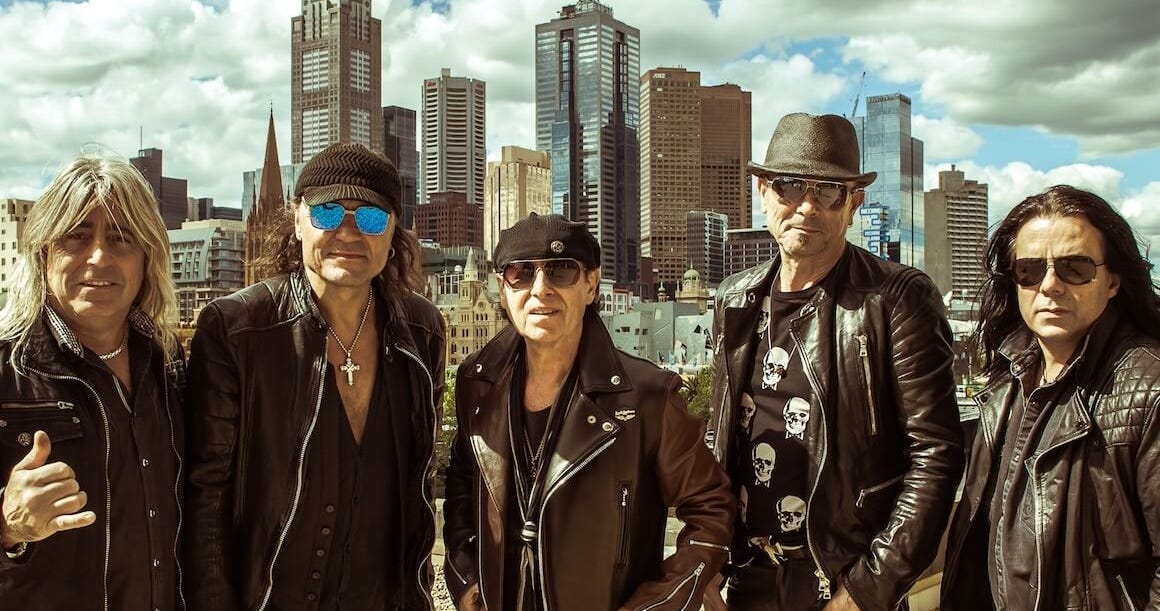 Scorpions wind of change. Scorpions. Группа Scorpions. Scorpions Rock Believer. Scorpions Rock Believer 2022.