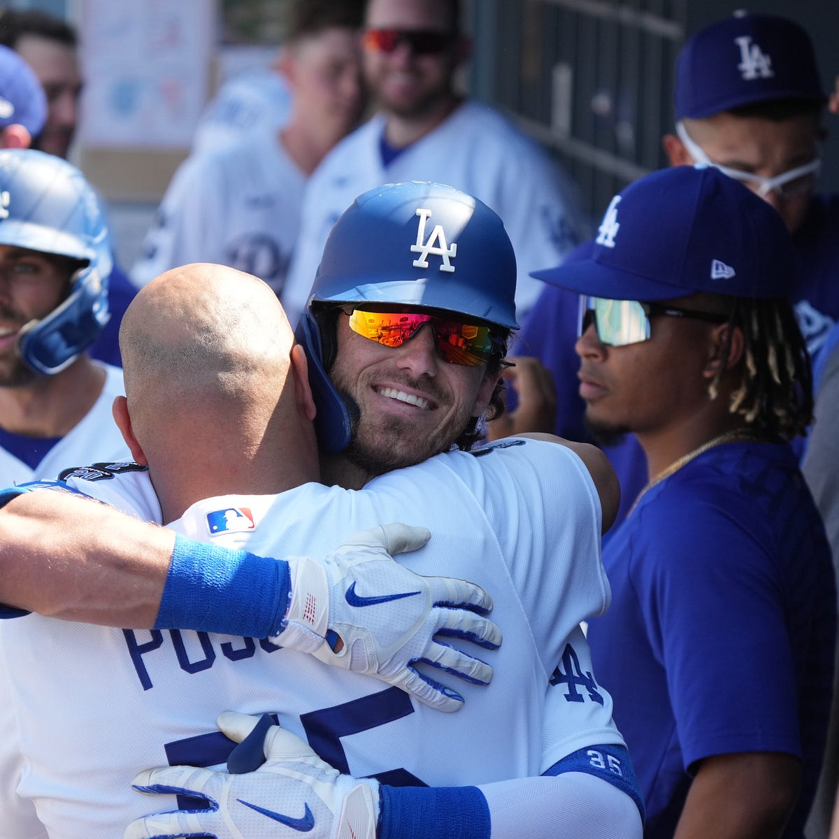 Albert Pujols, Cody Bellinger homers help Dodgers beat Angels