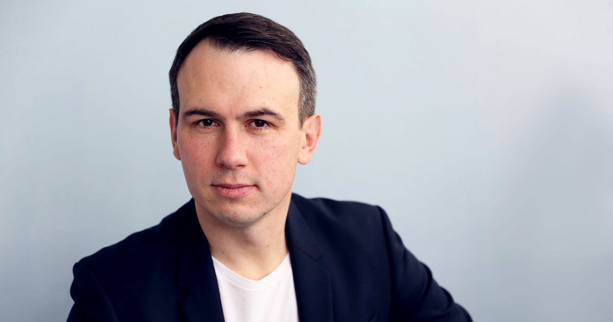 その他 Katie High-Speed Chase: A Close Call on the Freeway | TikTok