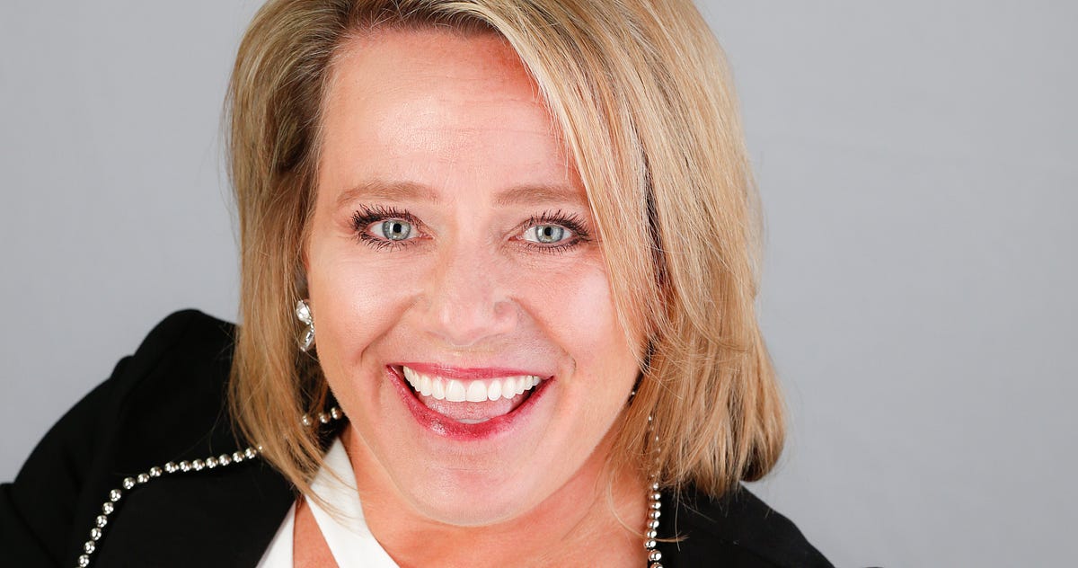 Power Women Val Jones of Elite1 Productions On How To Successfully