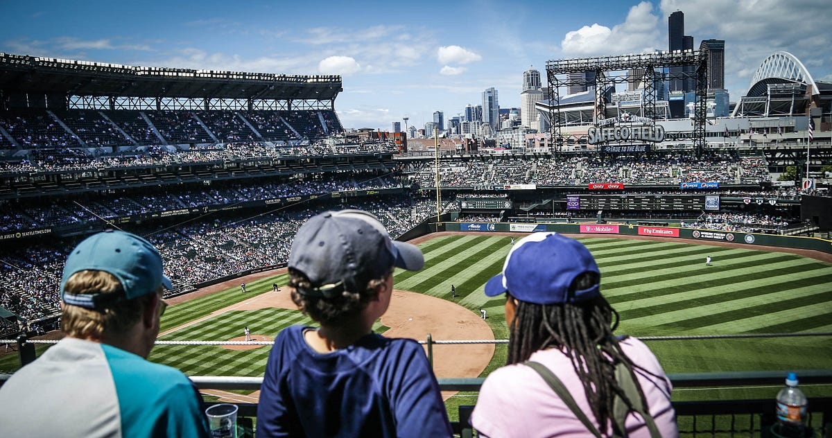 Mariners Extend Link Light Rail Promotion Through July 8; Add Four More