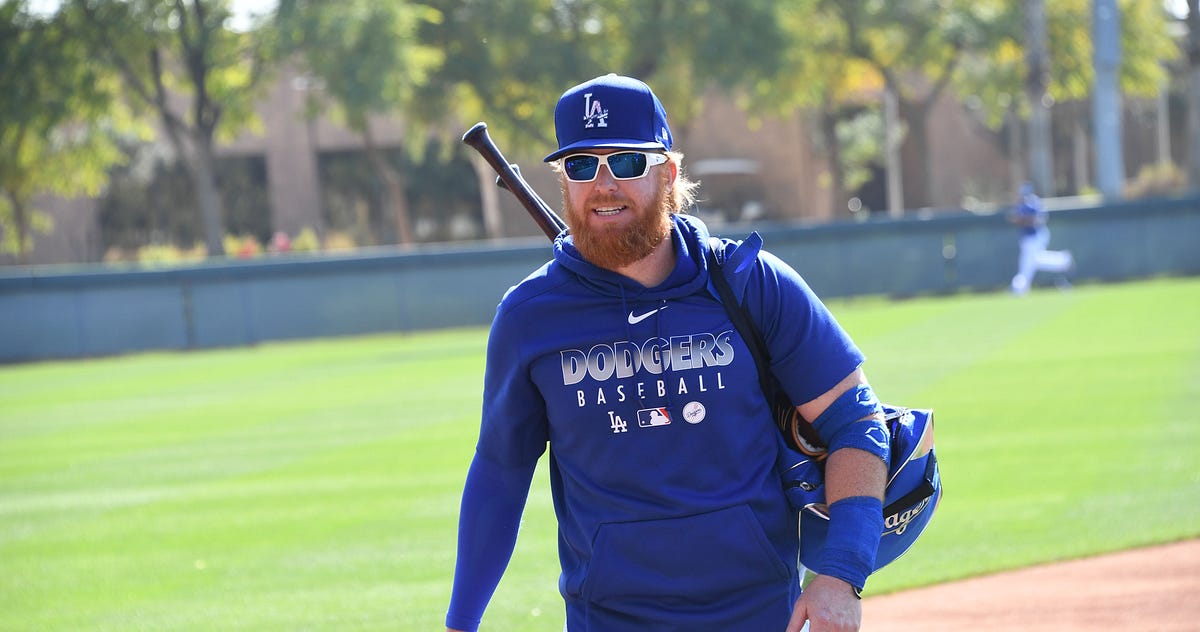 Dodgers Uniform Personnel Vote Justin Turner Winner Of 2019 Roy Campanella  Award 