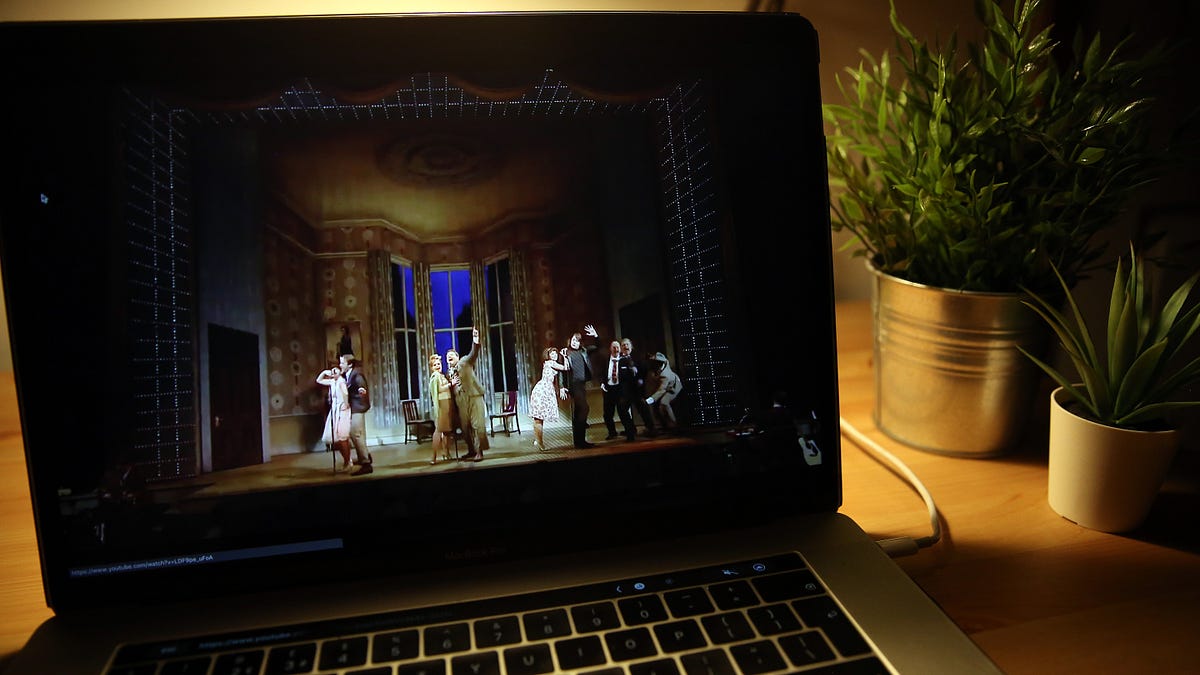 Best Virtual Events in the Bay Area in April 2020, From Drag Shows to Open Mics