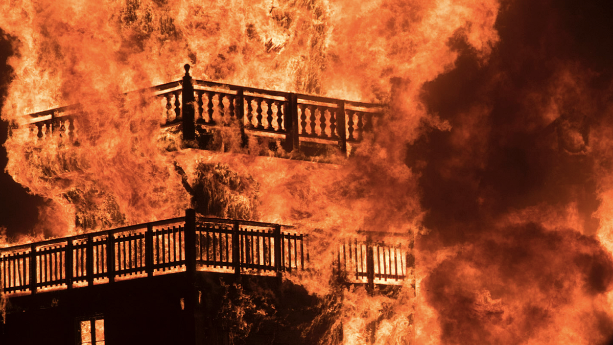 Image of: The Fire at My North Beach Apartment Freed Me From an Awful Year