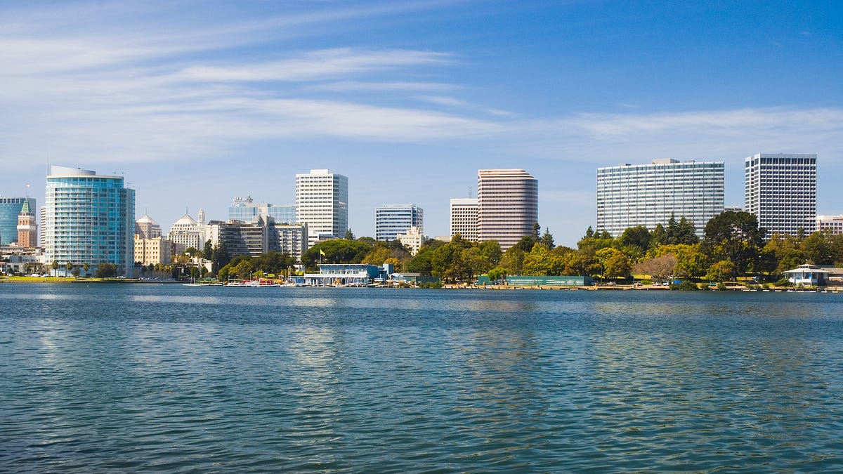 Image of: What Would Actually Happen If You Swam in Lake Merritt?