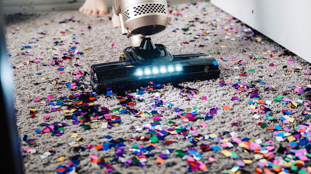 Image of: Tonight I’m Social Distancing Like It’s 1999