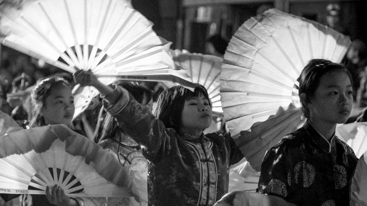Image of: Photos from San Francisco’s Chinese New Year Parade