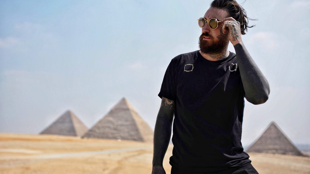 Image of: A Tattoo Virgin’s Journey Into the World of Ink