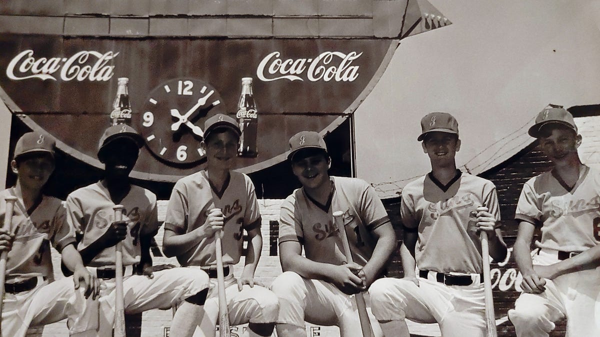 Meet Team Israel's 14-year-old batboy from Baltimore 