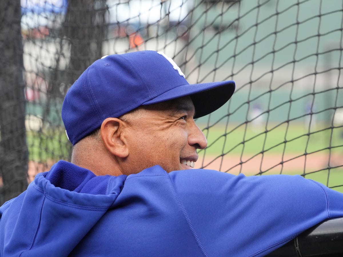 Manager masterclass: Dave Roberts' stamp is all over 2023 NL West  championship team, by Cary Osborne, Sep, 2023