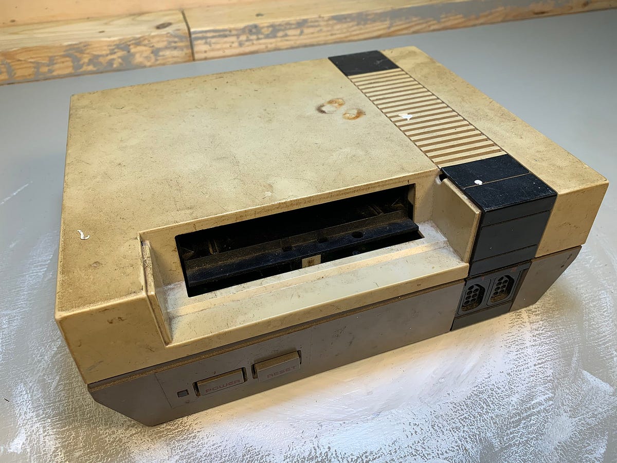 What Restoring a 30-Year-Old Nintendo Taught Me About Right To Repair | by  Myke | Debugger