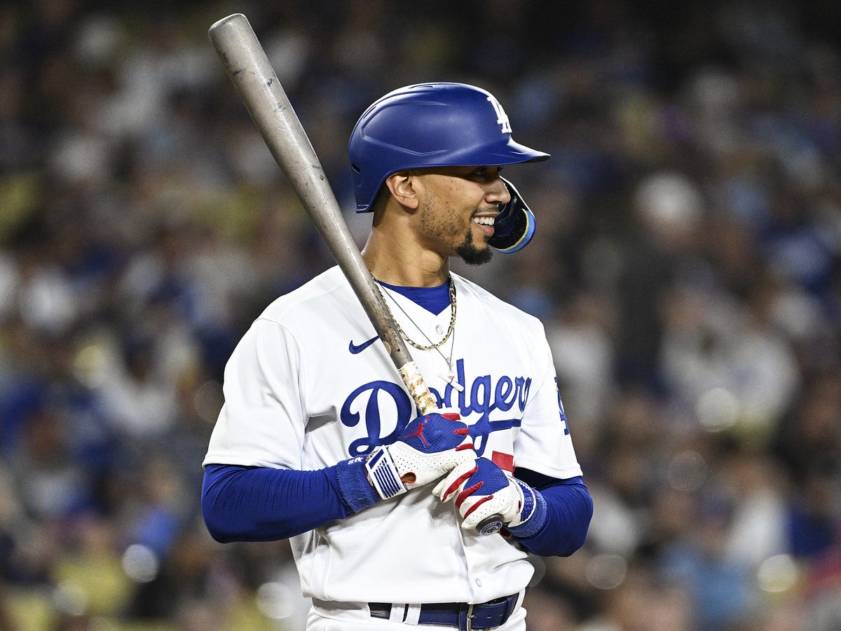 SBS SPORTS | 【ムーキー ベッツ】 ドジャース 野球ネックレスが