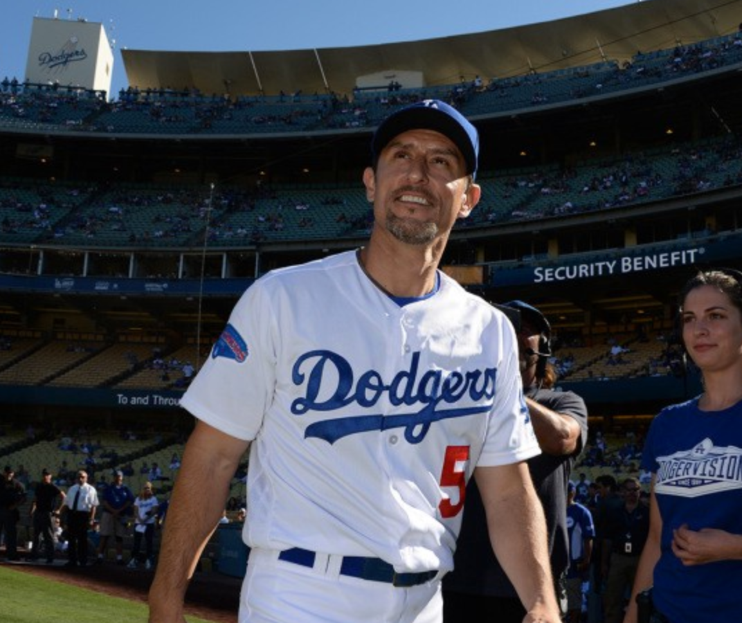 Nomar Garciaparra takes starring role in Dodger Youth Camps