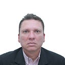 Wayner Barrios Bustamante