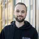 Felix M.