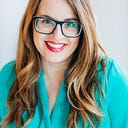 Becky Mollenkamp
