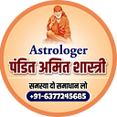 Astrologer Amit Shastri