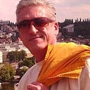 Scott Stavrou