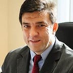 Dr. Hakan Oztunc