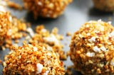 5 minutes 4 Ingredient No Bake Energy Bites