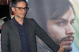 Aterrizaje de Gael García Bernal