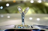 What are the Unique features of Rolls Royce
