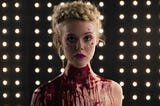 The Neon Demon — Quando a morbidez do desejo fala mais alto