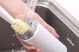 How to clean stainless steel water bottle