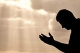 mengatasi masalah hidup dengan berdoa