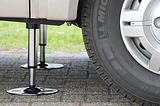 Benefits of Motorhome Hydraulic Levelling