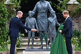 BREAKING: Lip reader reveals Prince William's cautious approach when revealing Diana statue