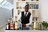 5 Reasons You Should Hire a Mixologist for Your New Year’s Eve Party