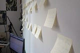 Structure d’un roman : ma méthode post-it board