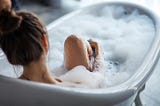 The Benefits of Hot Baths For Relaxation f