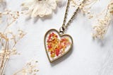 Different Types of Flower Jewelry and Why You Should Start Wearing Them