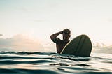 How to Be a Courteous Beginner Surfer