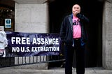 As Major Outlets Ignore Assange Extradition Hearing, Ai Weiwei Demands Freedom for WikiLeaks…