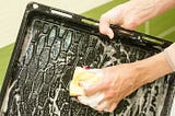 The Best Non-Baking Soda Techniques for Degreasing Oven Trays