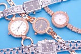 How to mix and match watches for women with jewellery for effortless style?