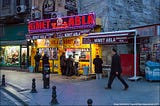 Самый счастливый магазин Стамбула