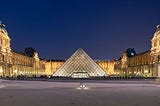 Museu do Louvre: A preservação da história humana através das artes.