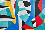 Quadro artístico mostrando diferentes formas e cores, em tamanhos distintos.